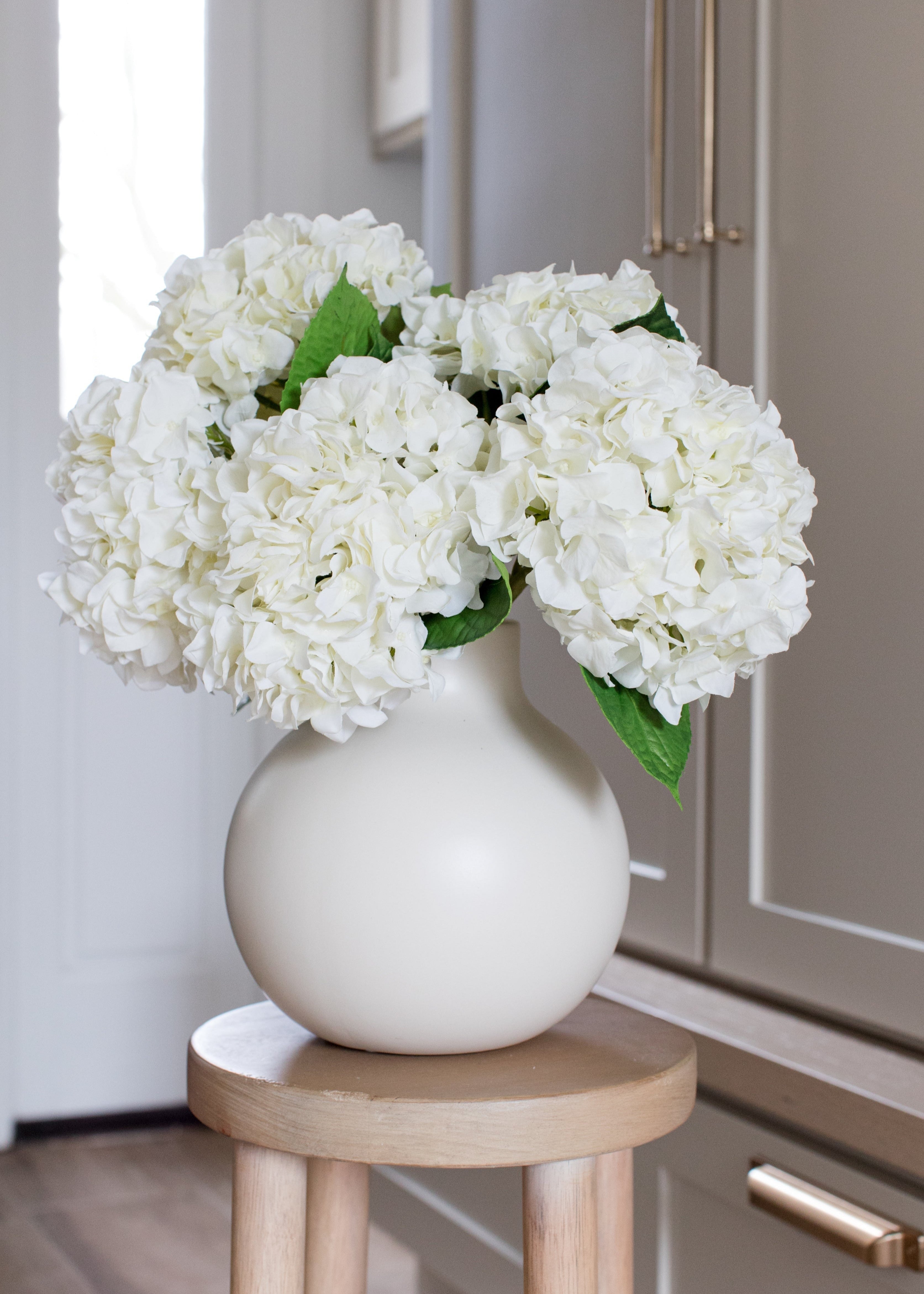 White Real Touch Artificial Hydrangea Stem for Wedding Decor