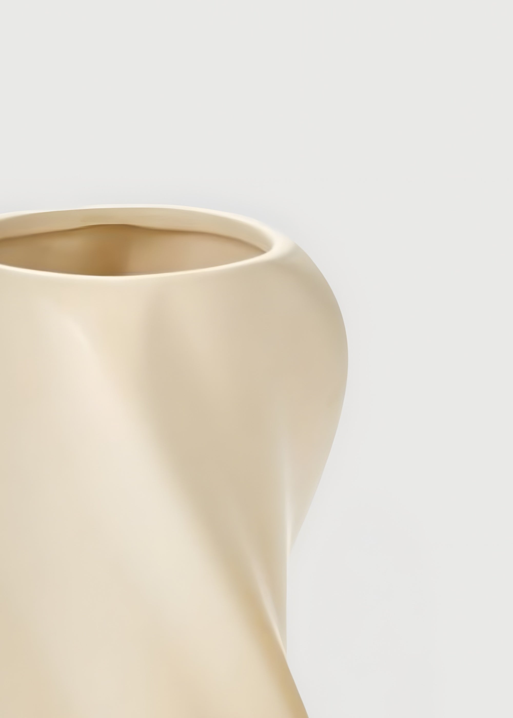 Cream Warm Cream White Ceramic Twist Florian Vase for Table Centerpiece