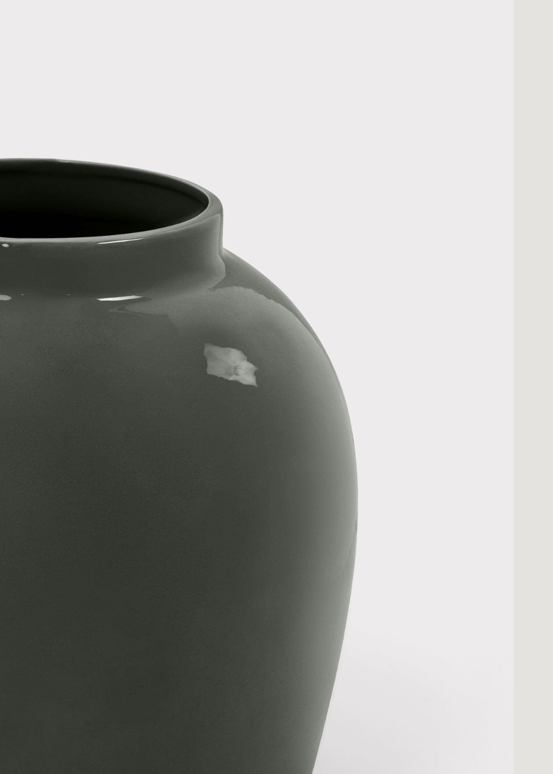 Glossy ceramic vessel for artificial flowers and botanicals
