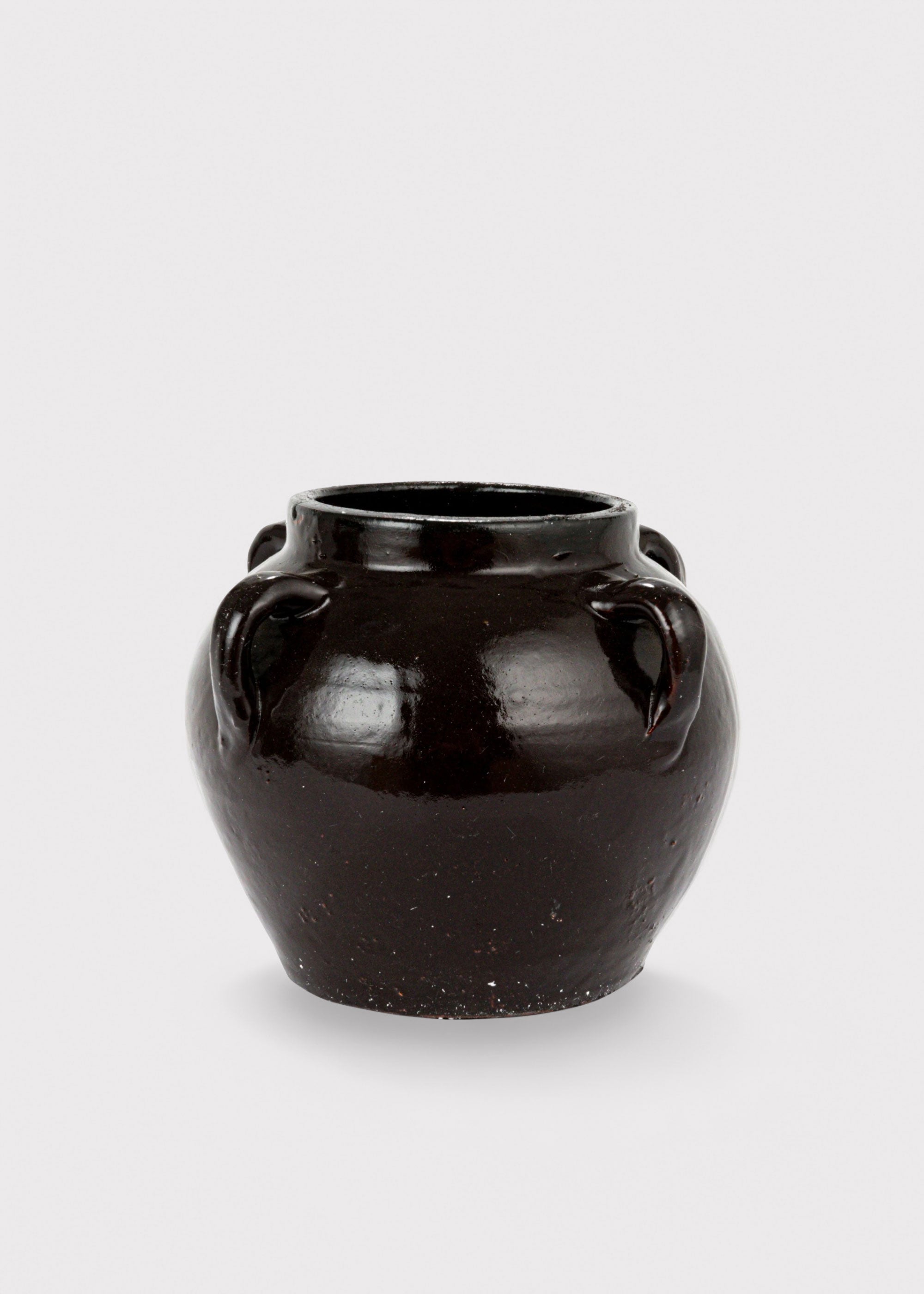 Brown Distressed Clay Round Jar Vase for Vase Styling