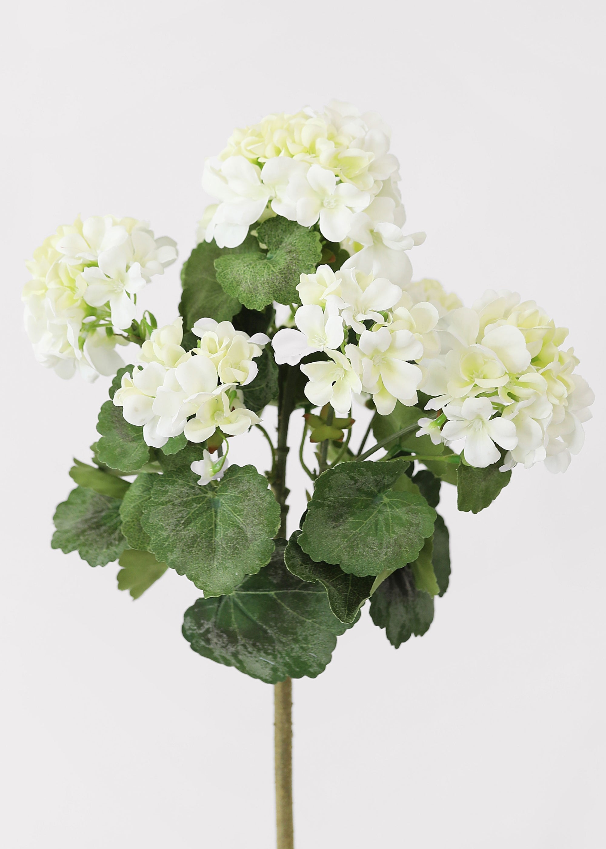 White Artificial Geranium Bush for Vase Styling
