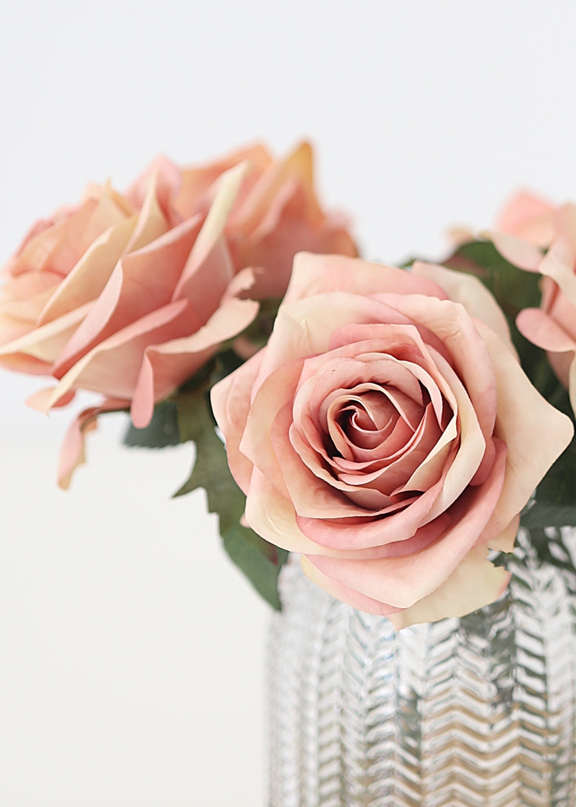 Pink Silk Artificial Rose Stem for Entryway Arrangement
