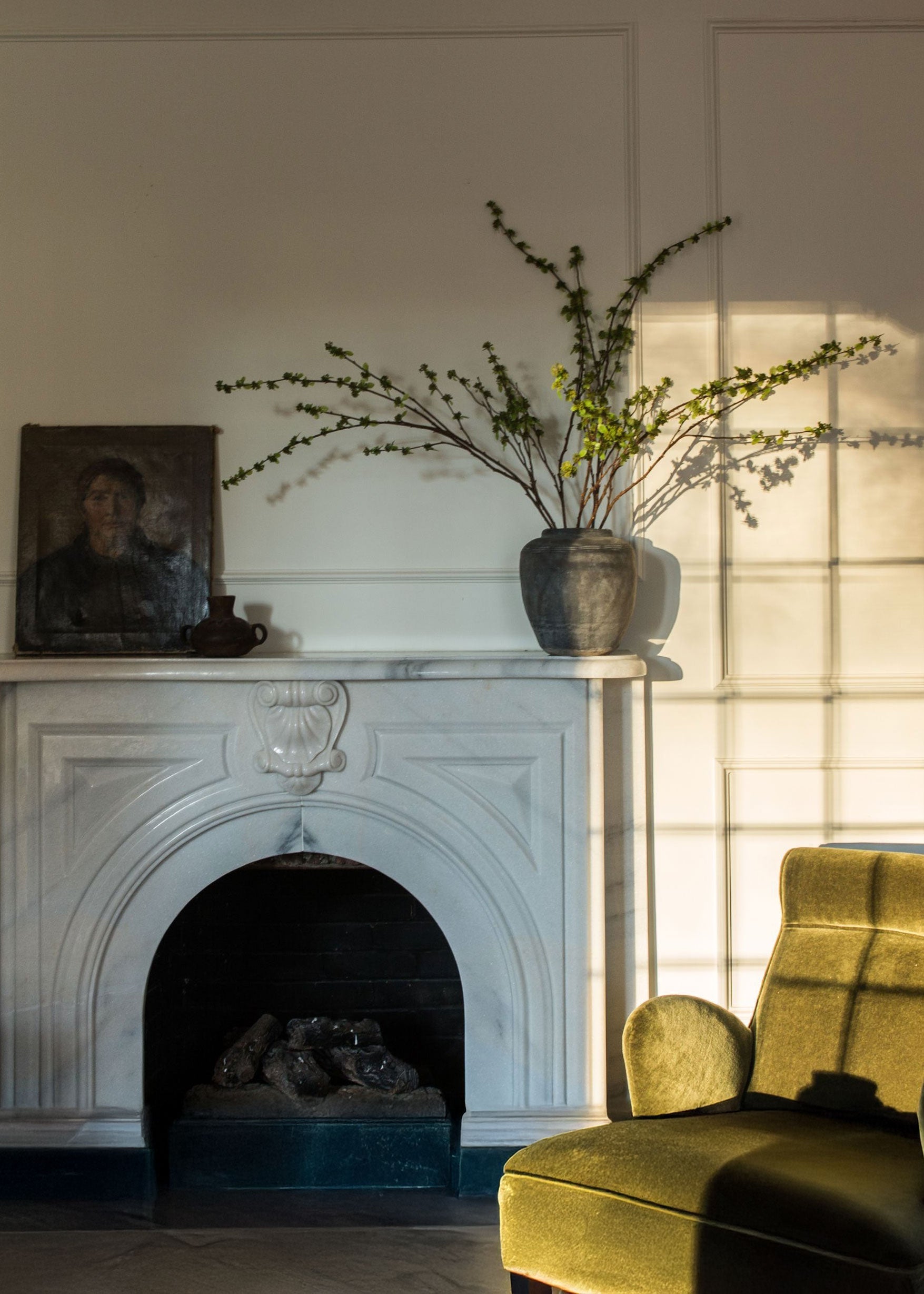Artificial Spring Budding Branch Arrangement for Table Centerpiece