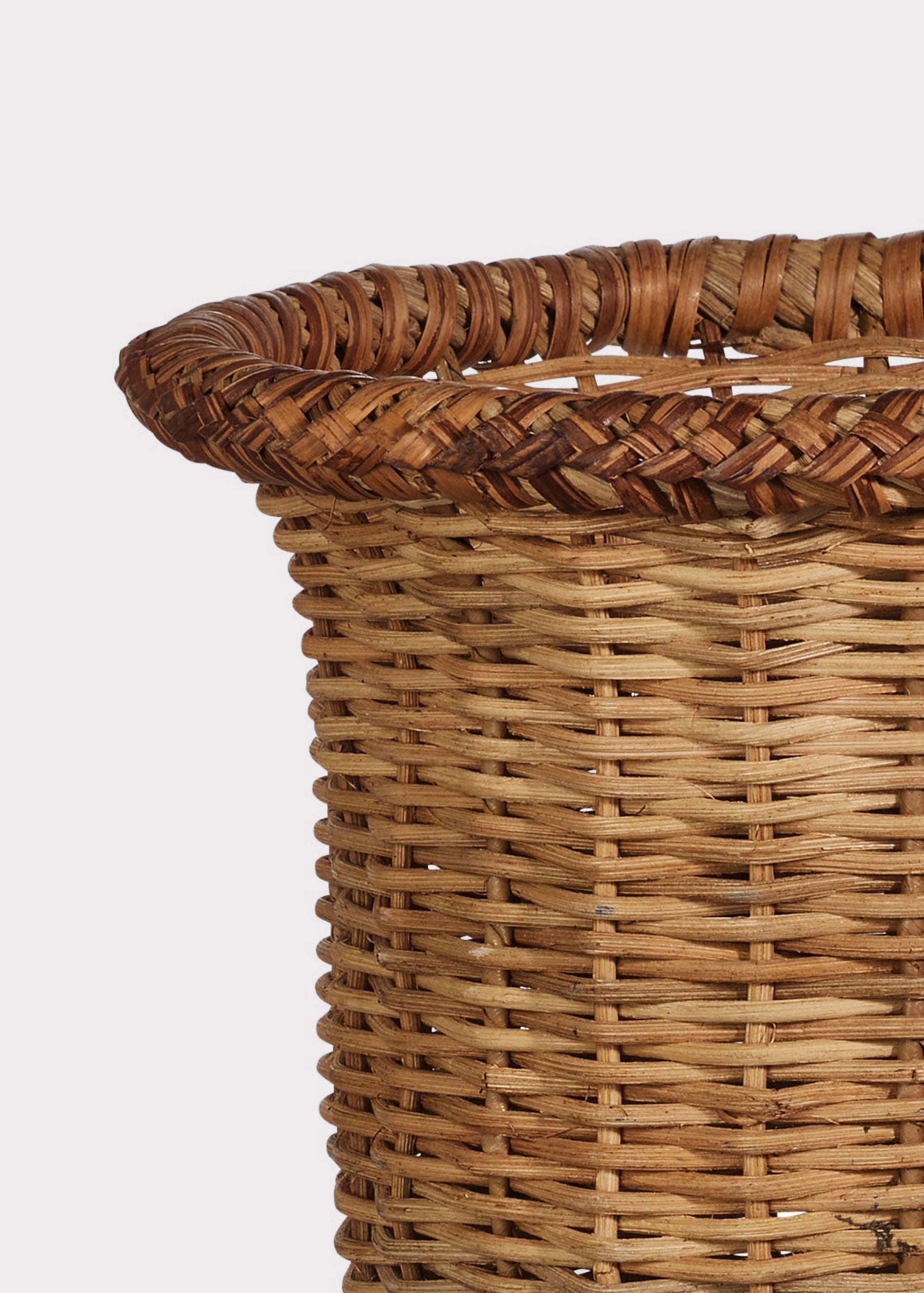 Woven Rattan Urn Planter Pot for Wedding Decor