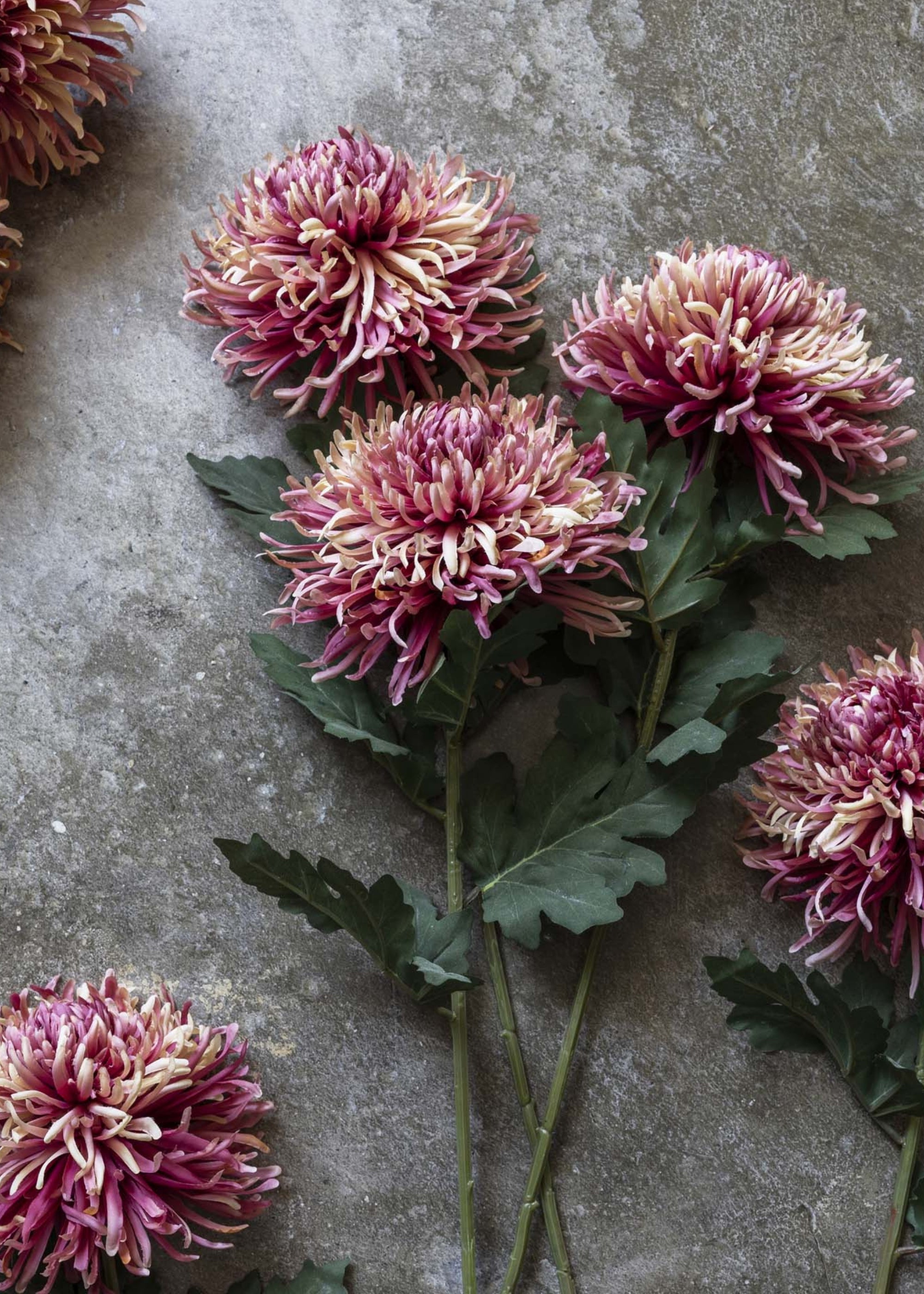 Pink Artificial Mum Stem for Home Decor