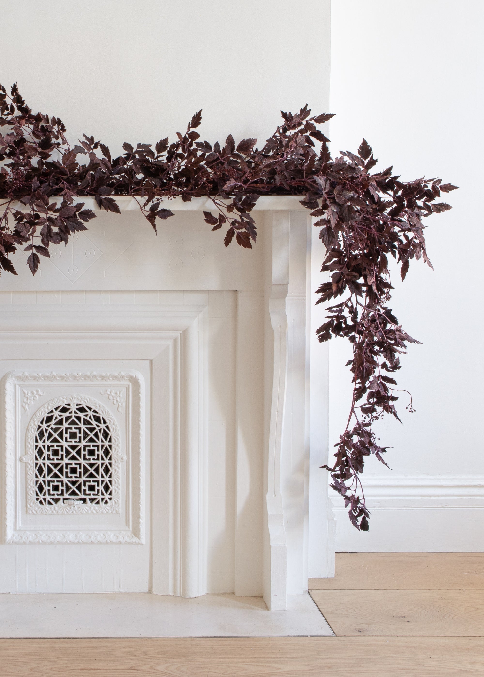 Plum Artificial Cimicifuga Seeded Garland 6' for Vase Styling