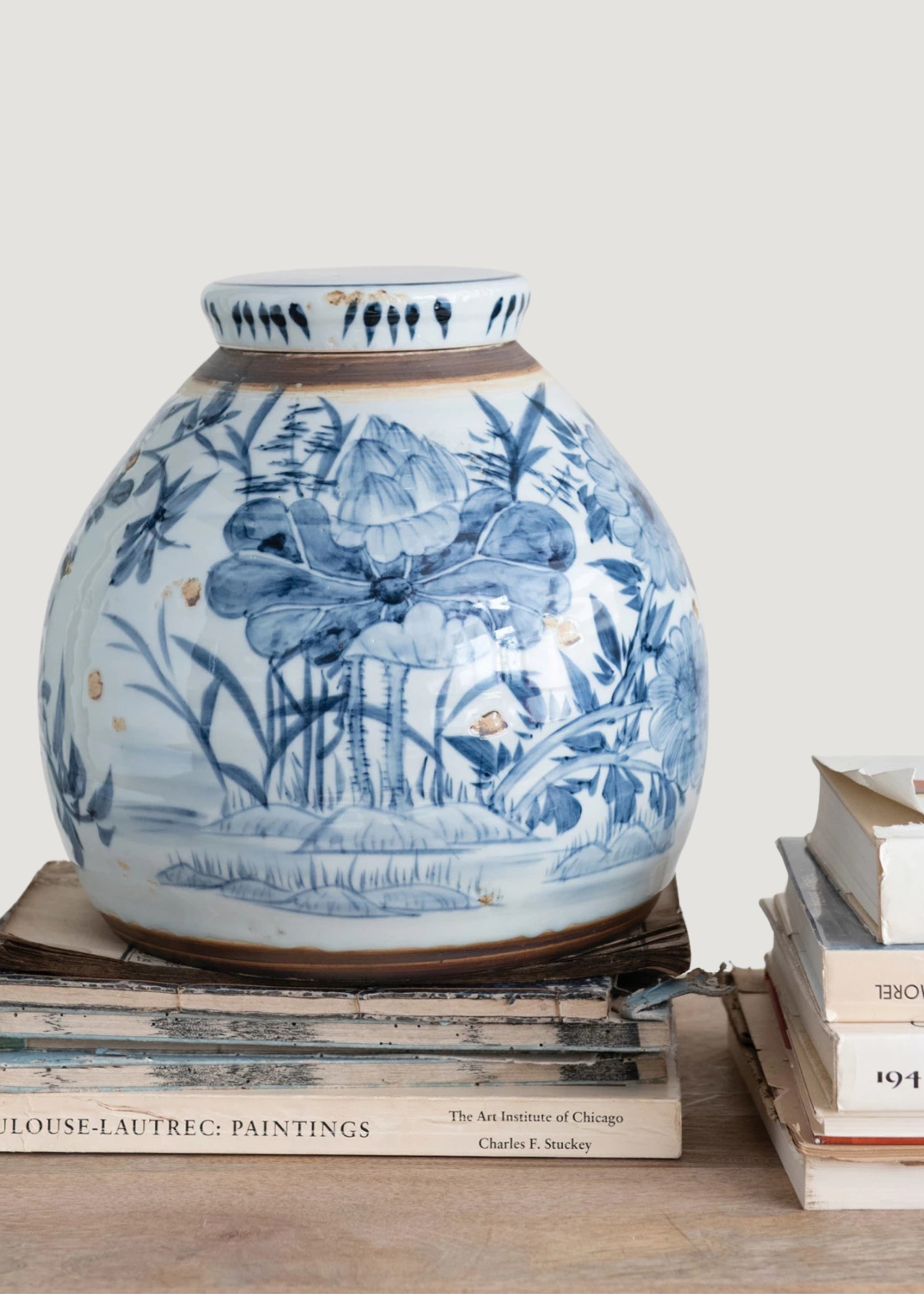 White Hand Painted Blue and White Stoneware Ginger Jar Vase for Home Decor