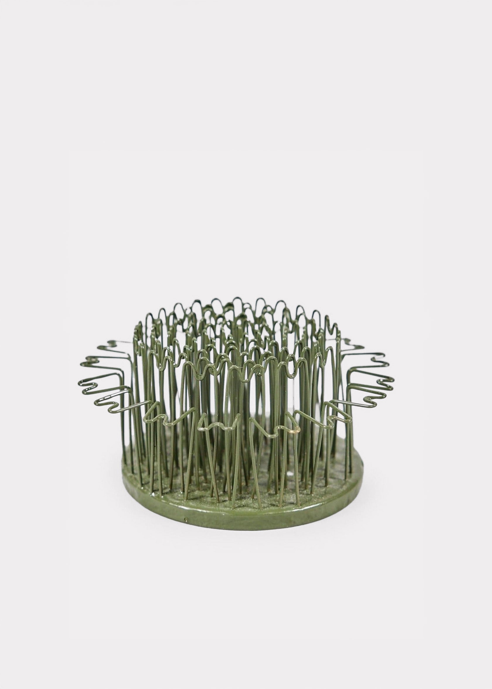 Round Hairpin Frog for Vase Styling