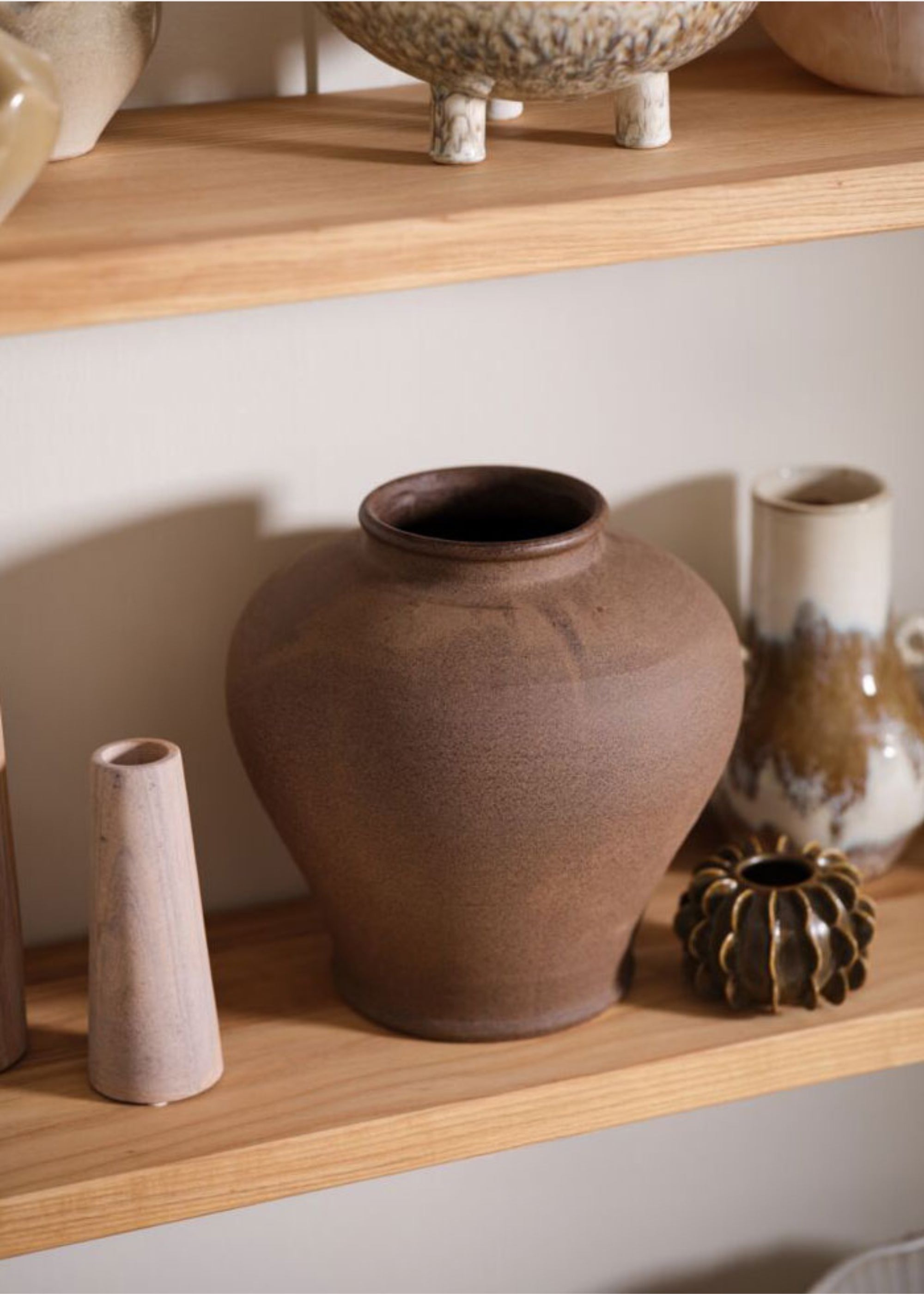 Brown Large Stoneware Table Vase for Wedding Decor