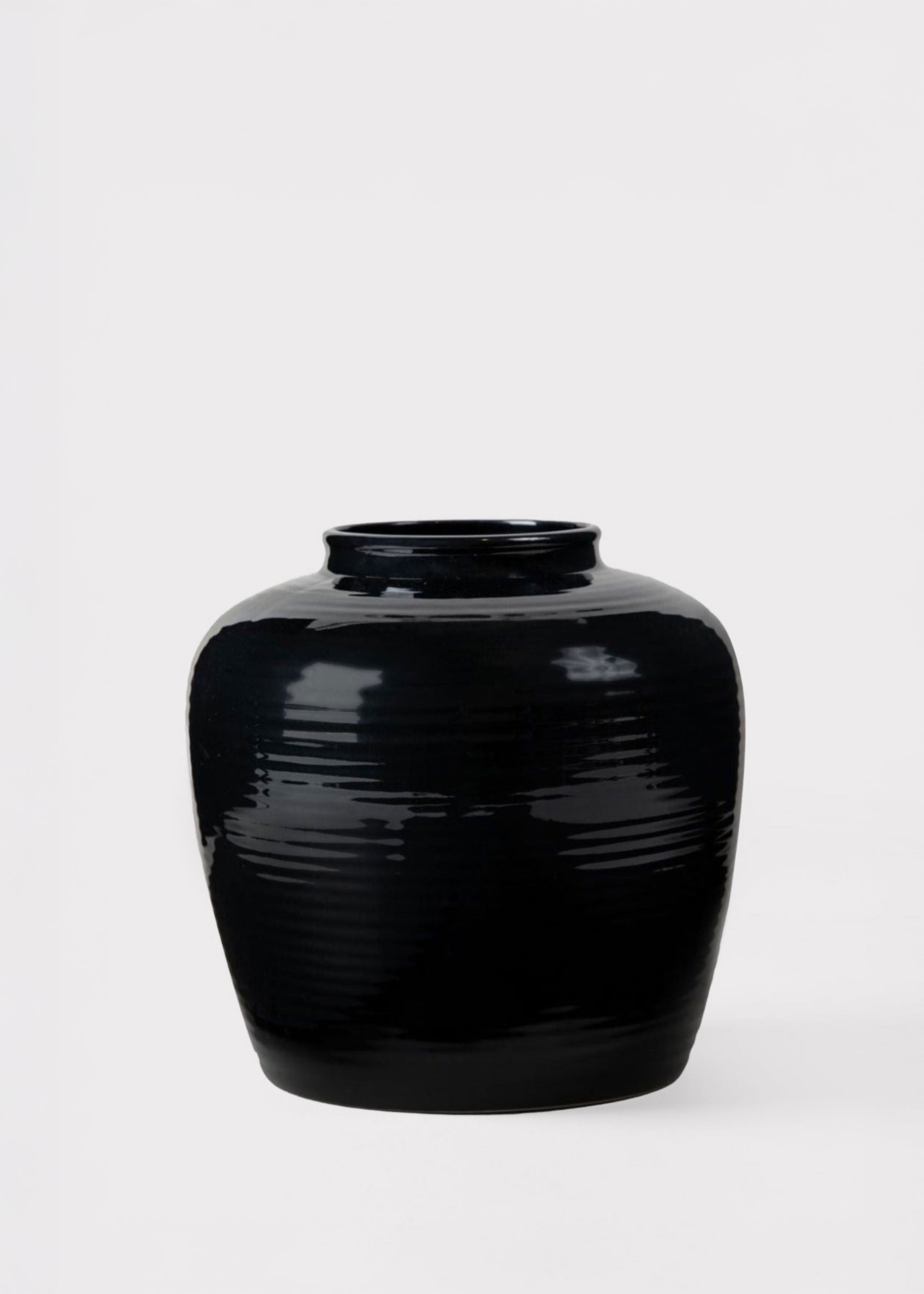 Black Glazed Flovra Ribbed Stoneware Table Vase for Vase Styling