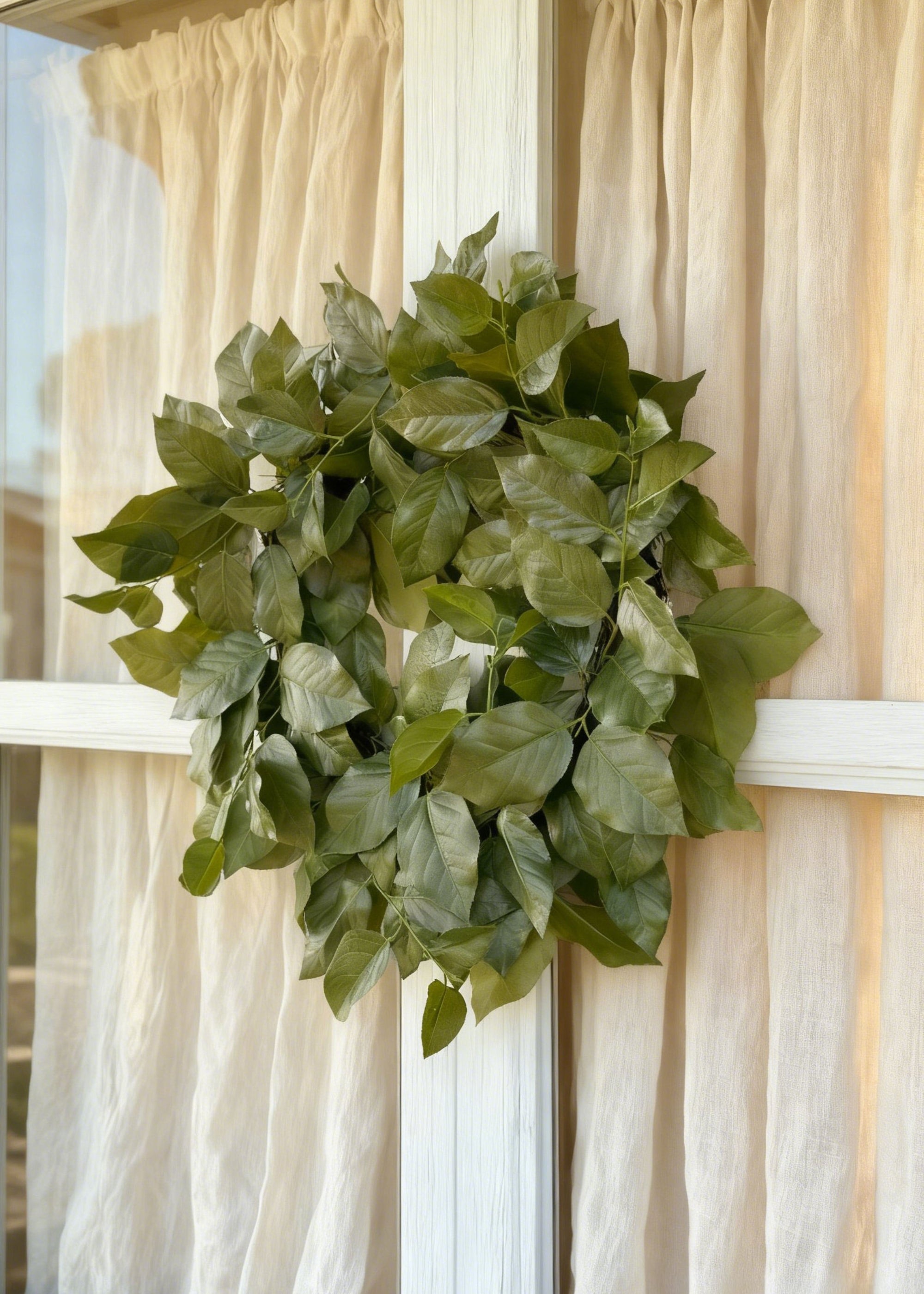 Green Artificial Leaf Wreath for Table Centerpiece