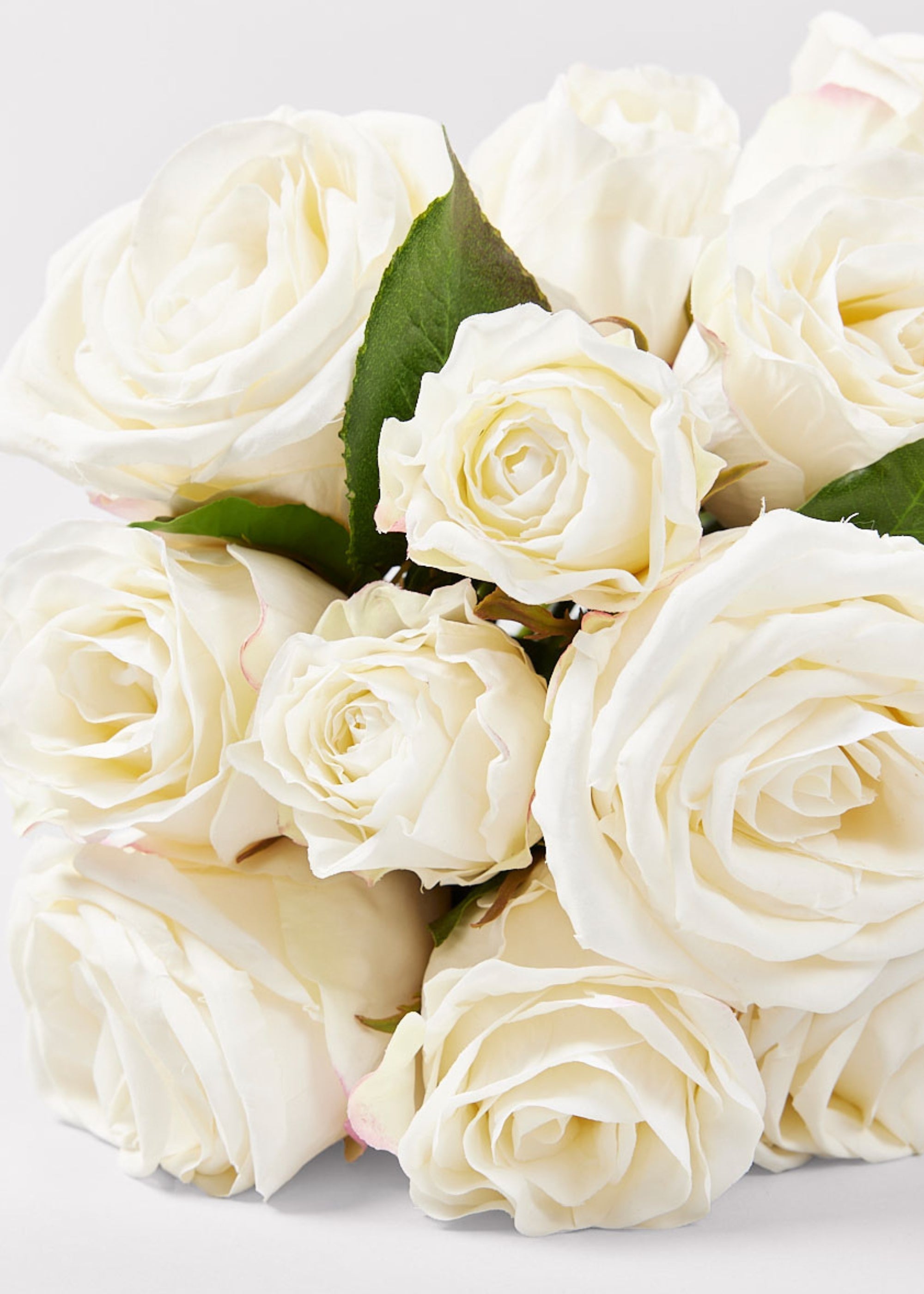 Cream Artificial Rose Bouquet for Table Centerpiece