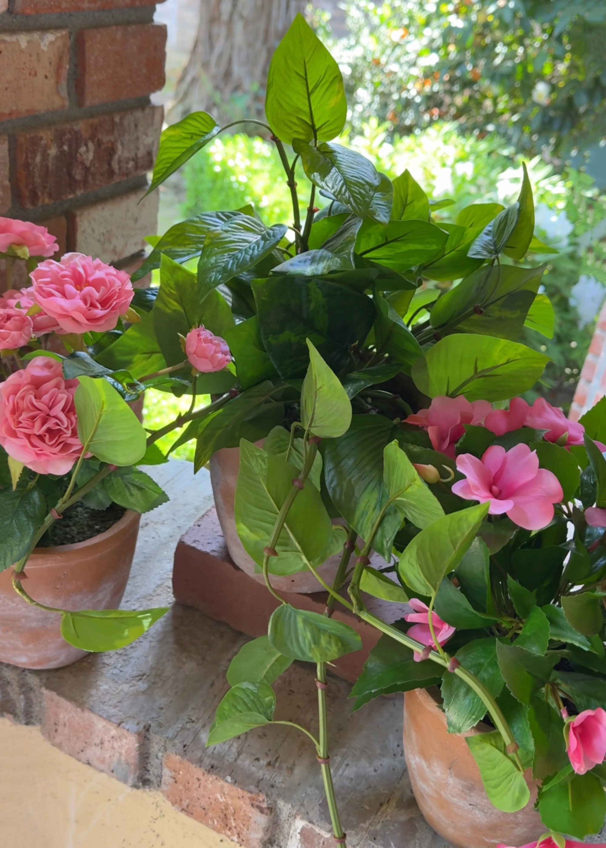 Green Artificial Outdoor Pothos Real Touch Potted for Wedding Decor