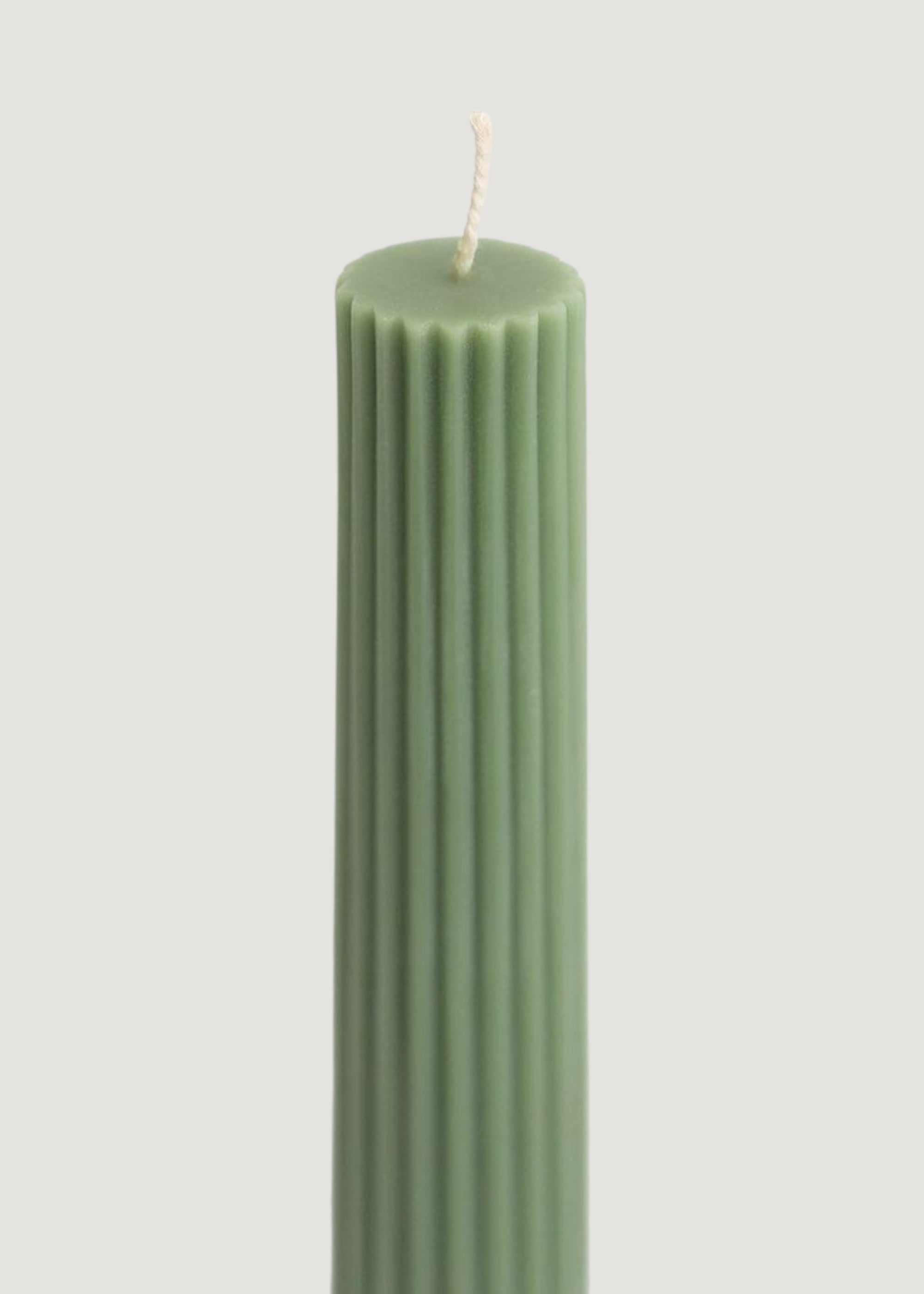Natural Tall Natural Beeswax Fluted Pillar Candle for Table Centerpiece