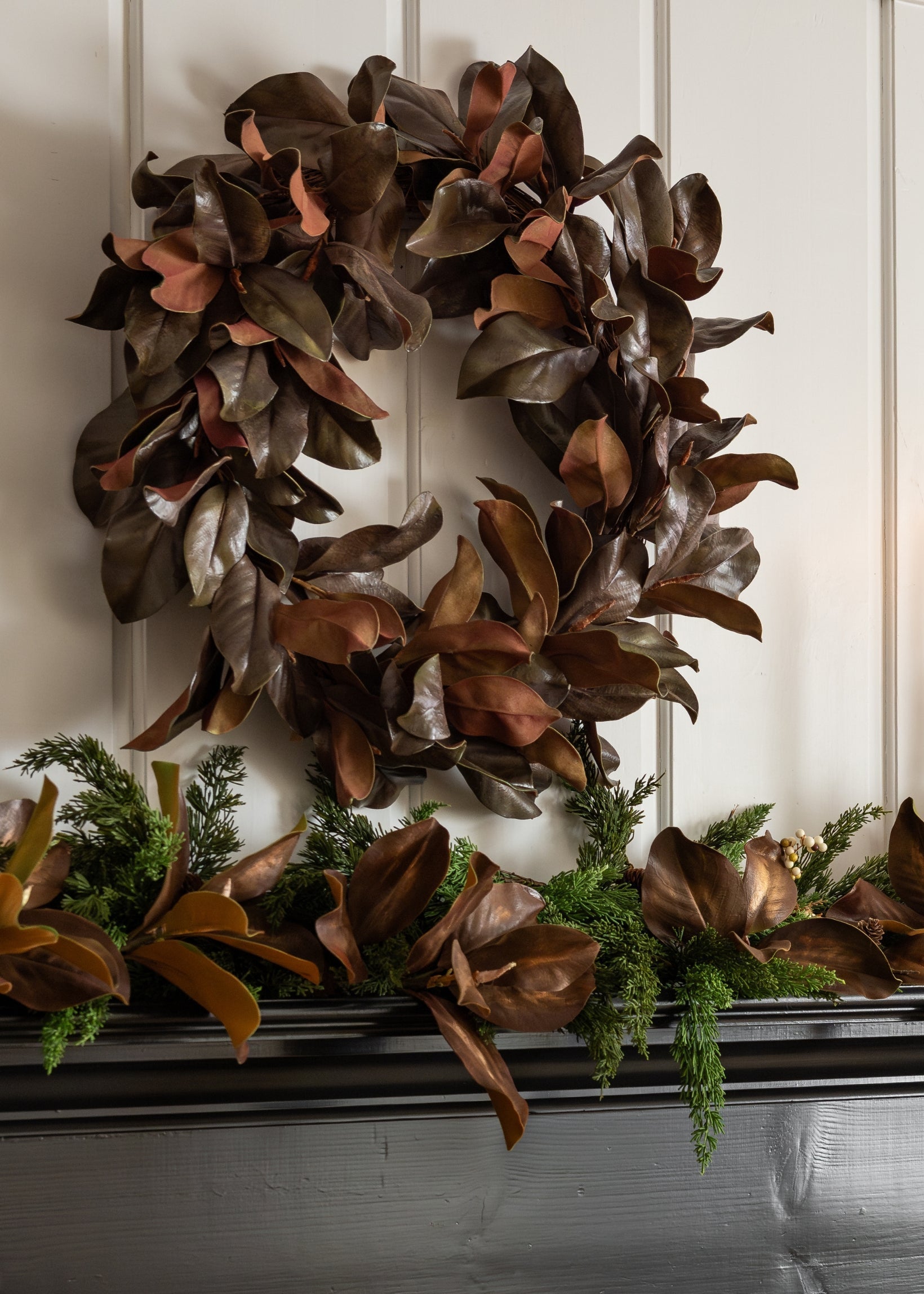 Green Artificial Magnolia Wreath for Home Decor
