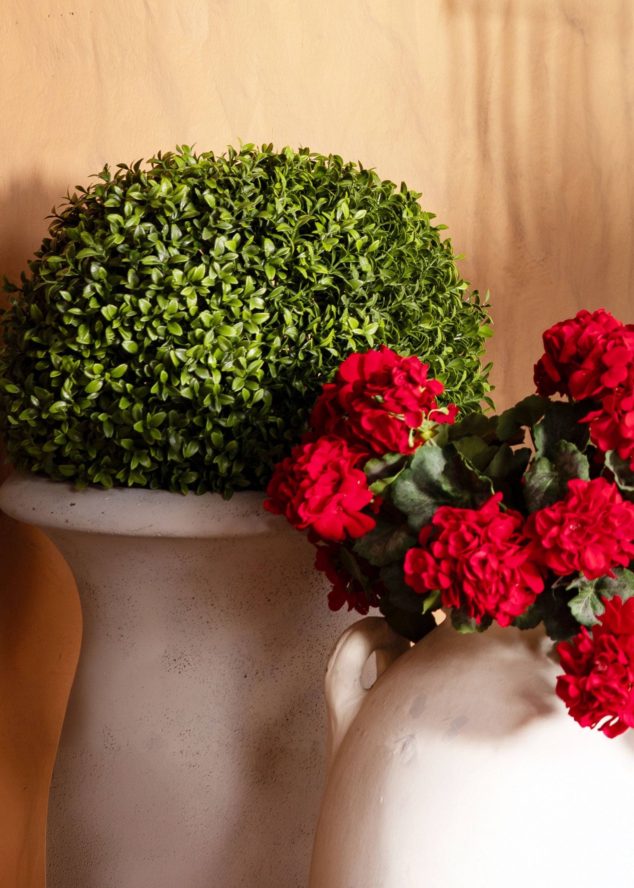 Green Artificial Outdoor Boxwood Topiary for Home Decor