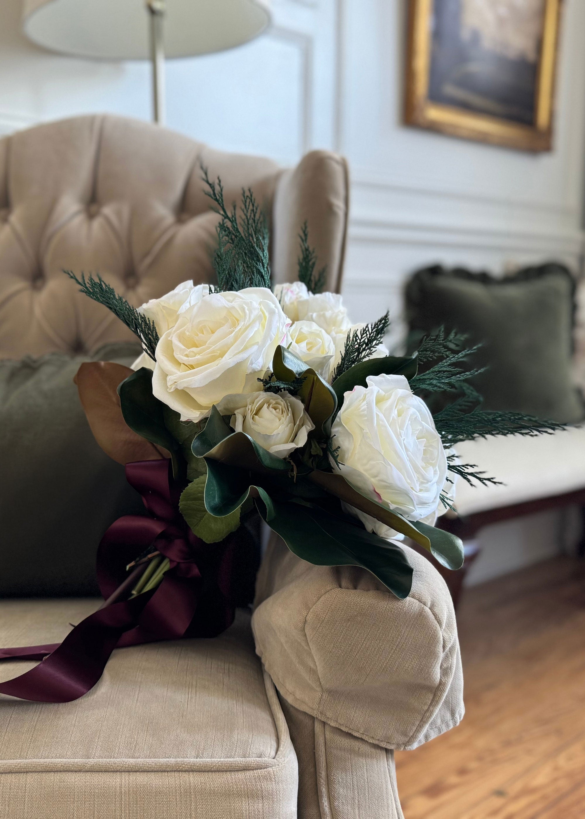 Cream Artificial Rose Bouquet for Wedding Decor