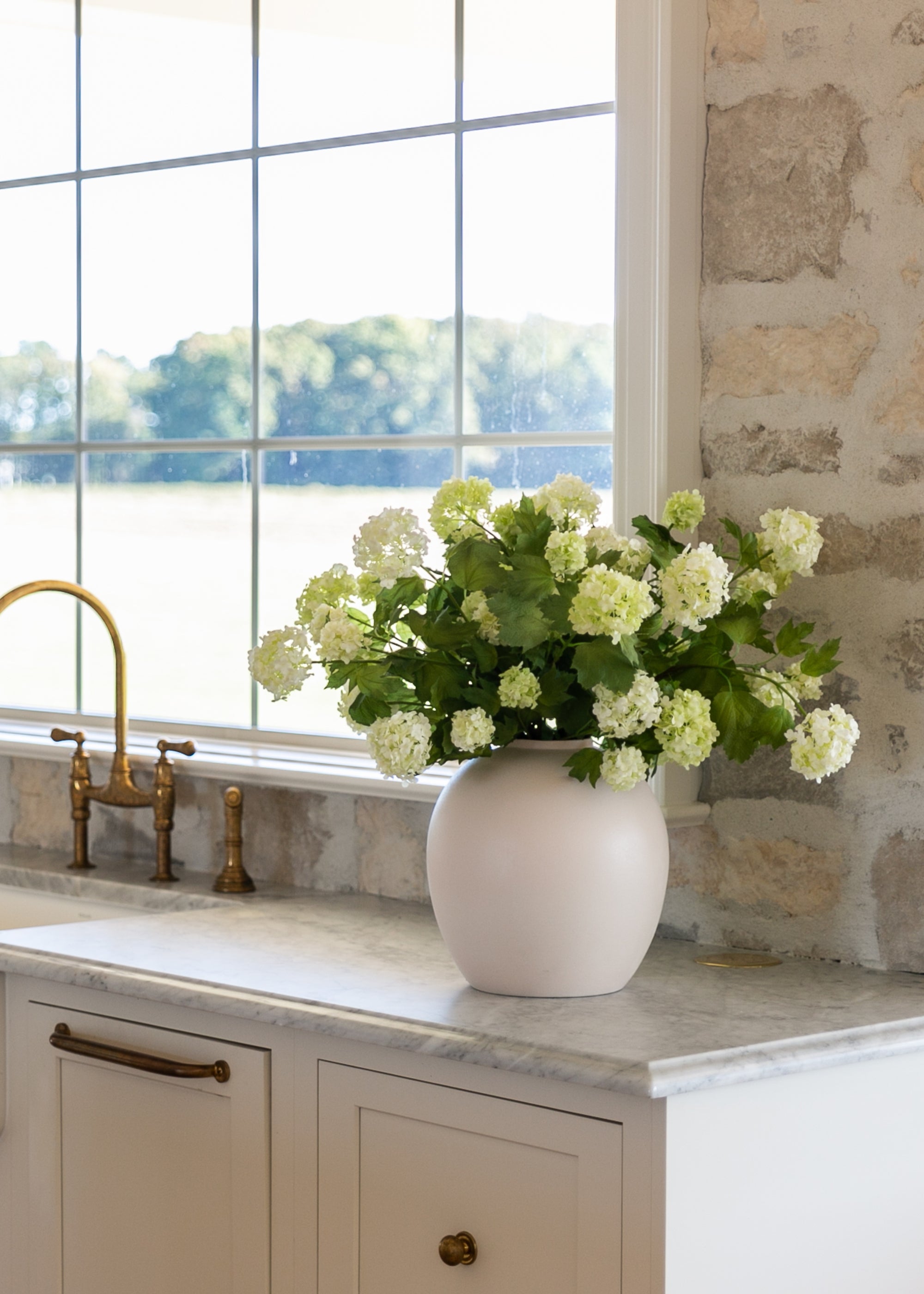 Cream Artificial Hydrangea Stem for Home Decor